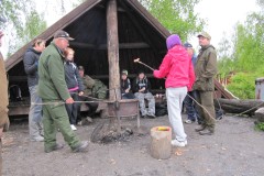 VLKM_Koululaisten_opastus_26052010-007